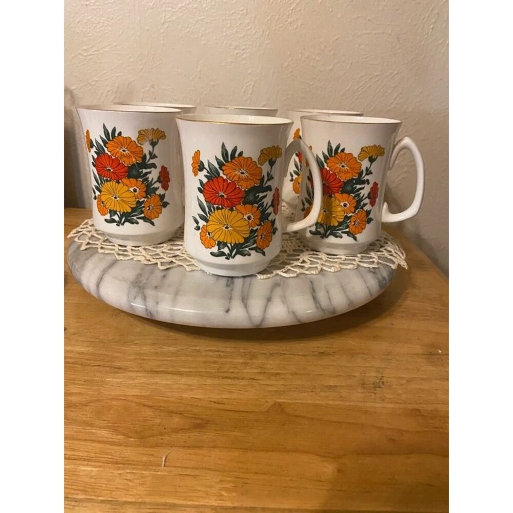 Vintage Crown Sterling England "Buckingham Asters" Coffee Mugs